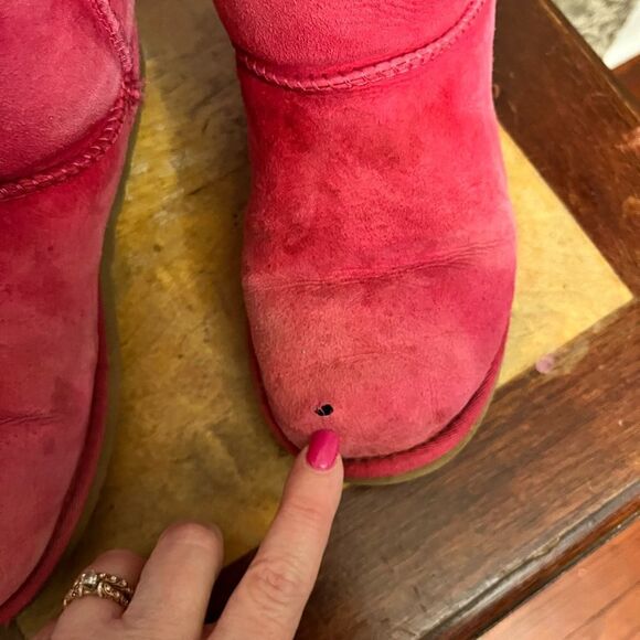 UGG Pink Boots With BowsโSize 8 WORNโUSED - Picture 15 of 15